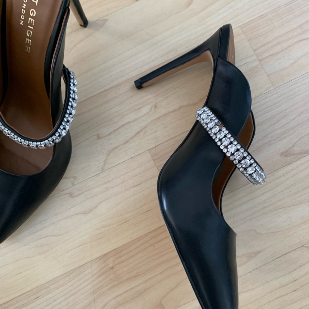 Kurt Geiger Duke Pointed Mule Heel - Picture 4 of 5